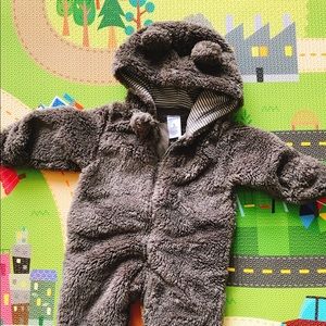 Carter’s Bear One-Piece 3 Mons